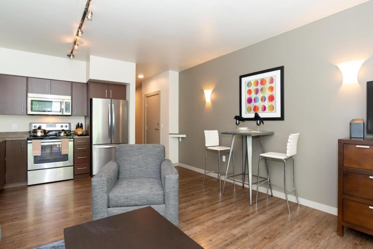 سياتل Capitol Hill Exclusive Luxury Apartments المظهر الخارجي الصورة